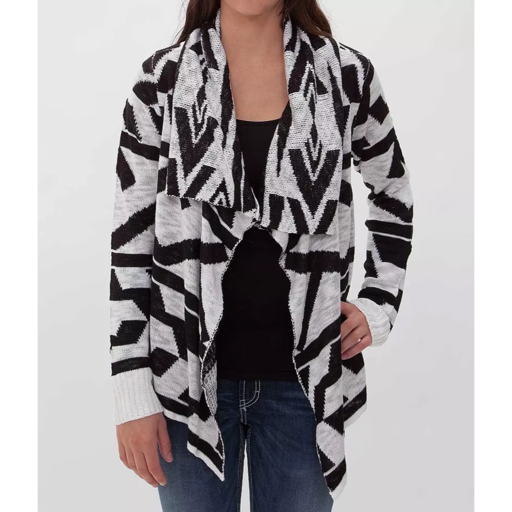 Buckle Daytrip Southwestern White & Black Cardigan Sweater